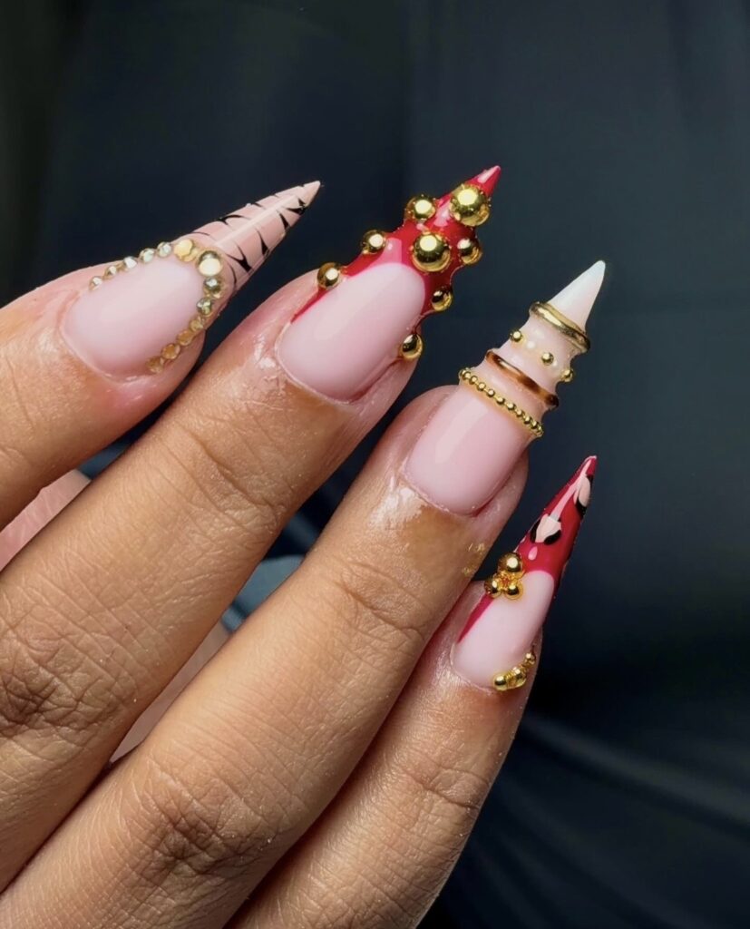 Ongles DeyahNails pose en gel longs roses et beiges